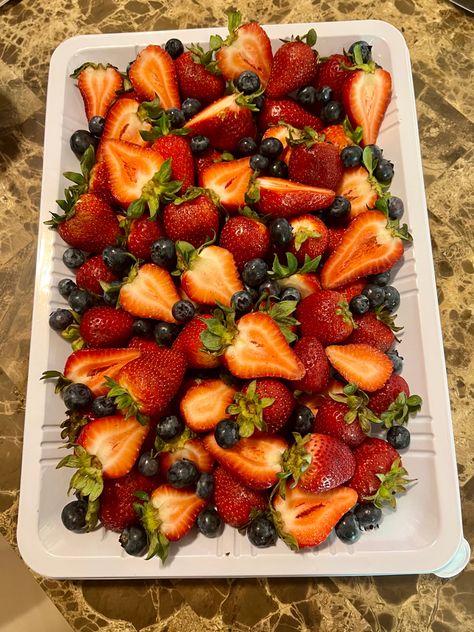 Strawberries and blueberries. Made by me. (MinniePearl94). Berry Platter, Blueberry And Strawberry, Strawberries And Blueberries, Fruit Trays, Food Platter, Strawberry Blueberry, Fruit Platter, Fruit Tray, Fruit Plate