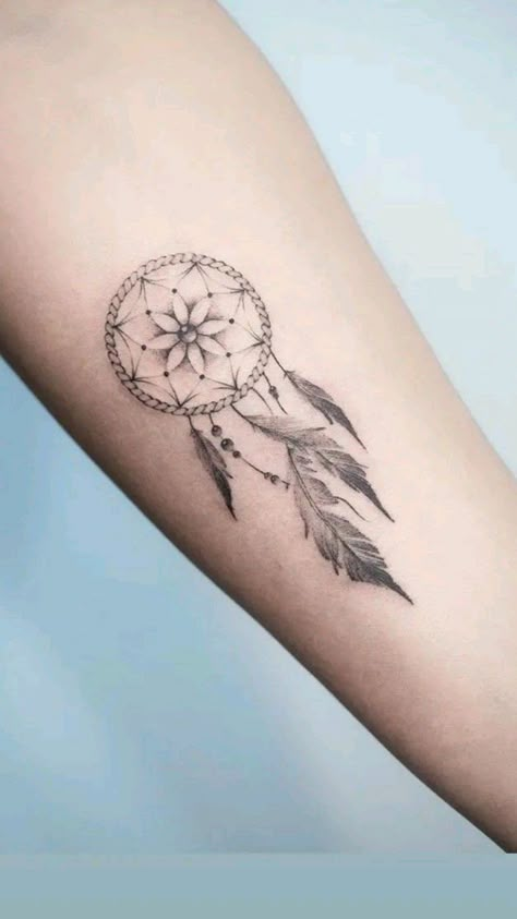 Dream Catcher Wrist Tattoo, Simple Dream Catcher Tattoo, Atrapasueños Tattoo, Luck Tattoo, Dream Catcher Tattoo Design, Dream Catcher Tattoo, Forearm Tattoo Women, Wrist Tattoos For Women, Arm Tattoos For Women