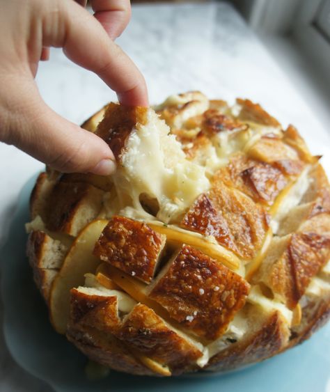 RECIPE: Apple, Honey & Brie Cheesy Pull-Apart Bread – Kveller Honey And Brie, Cranberry Brie Bread Bowl, Cranberry Brie Bread, Apple Appetizers, Baked Cranberry Brie, Brie Bread Bowl, Brie Bread, Honey Brie, Apple Brie