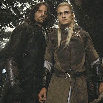 • ❤️ Follow @empireofgeeks for more! . . . . #thelordoftherings #lotr #thelordoftheringsthefellowshipofthering #trilogy #legolas #aragorn… Aragorn And Legolas, Aragorn Legolas, Legolas And Aragorn, Legolas And Thranduil, Between Two Worlds, Male Celebrities, Orlando Bloom, Thranduil, Jrr Tolkien