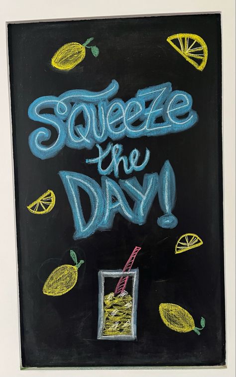 Lemonade Chalkboard Art, Lemonade Chalkboard Sign, Lemonade Food Truck Ideas, Lemonade Sign Ideas, Lemon Shake Up, Birthday Chalkboard Art, Lemonade Stand Party, Diy Lemonade Stand, Diy Lemonade