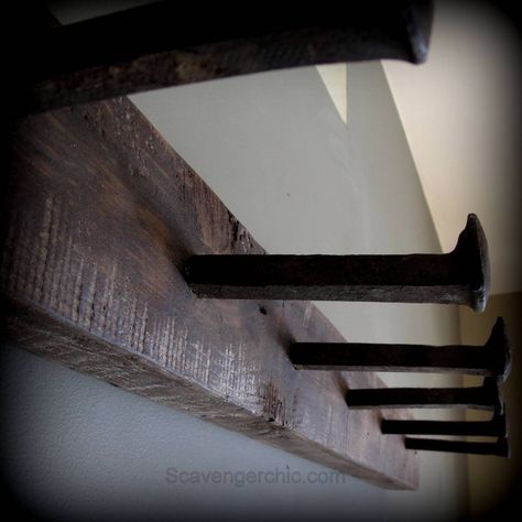 Railroad Spike Coat Rack diy - Scavenger Chic Railroad Spikes Crafts, Railroad Spike Art, Cool Welding Projects, Diy Coat Rack, Building Things, Welding Crafts, Woodworking Bed, Railroad Spikes, Welding And Fabrication