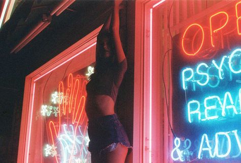 Tamara Lichtenstein, Royals Series, Night Shoot, Blue Sargent, Cheap Thrills, Guy Bourdin, Bonnie N Clyde, Neon Aesthetic, The Raven