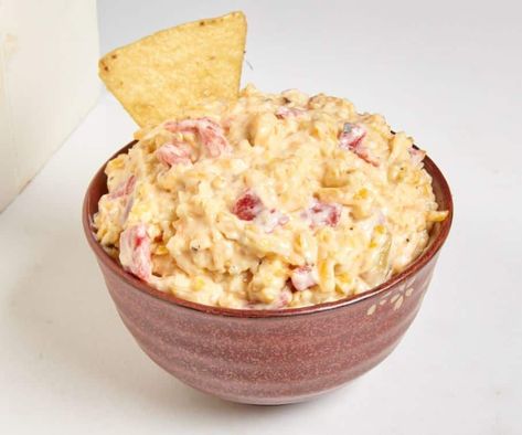 Comment Garlic Cheese Spread, Pimento Cheese Recipe, Pimento Cheese Recipes, Fruit Recipe, Bite Size Food, Garlic Cheese, Central Market, Pimento Cheese, Garlic Recipes