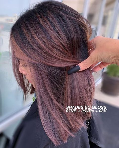 Brunette Hair With Highlights, Red Brown Hair, Hair Color Auburn, Hair Color Highlights, Hair Color And Cut, Fall Hair Color, Hair Inspiration Color, Hair Inspo Color, Hair Color For Black Hair