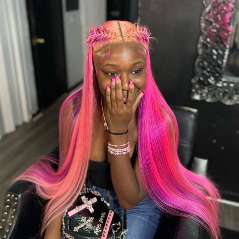 it’s the color for me 😍❤️‍🔥 booking link in bio! . . . #butterflybraids #lacewiginstall #lacewigstylist #lacewigstyles #hairstylist… | Instagram Two Tone Wigs Black Women, Birthday Hairstyle, Lace Wigs Styles, Frontal Wig Hairstyles, Cute Hair Colors, Creative Hair Color, Creative Hair, Quick Weave Hairstyles, Dyed Hair Inspiration