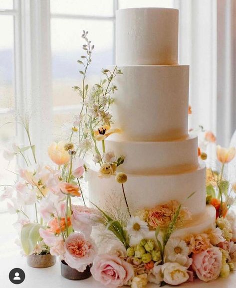 Spring Flowers Wedding Cake, Pastel Wedding Cake Flowers, Whimsical Garden Wedding Cake, Spring Flower Wedding Cake, Wedding Cakes With Real Flowers, Pastel Floral Wedding Cake, Spring Floral Wedding Cake, Wedding Cake Flower Decoration, Spring Wedding Dessert Table