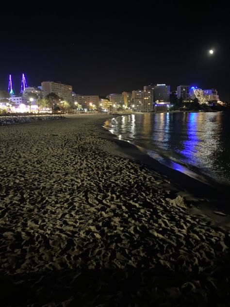 holiday
mallorca 
beach Mallorca Nightlife, Spain Nightlife, Night Time Beach, Mallorca Beaches, Spain Holiday, Vision 2024, Beach Night, Summer Feeling, Summer Travel