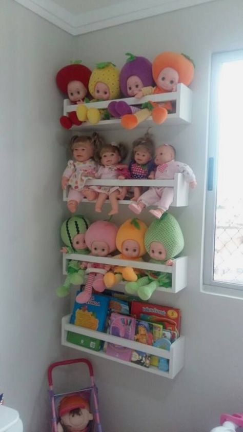 #storagehacks #bathroomideas #bathroomdecorideas Bookshelves For Kids, Nursery Book Shelves, Floating Book Shelves, Mini Shelf, Ideas Bathroom Decor, Doll Storage, Nursery Book, Garden Tattoo, Shelves For Wall