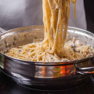 All You Need Is Butter And Egg For An Easy And Smooth Pasta Sauce Egg Sauce Pasta, Egg Yolk Pasta Sauce, Pasta With Egg Yolk, Fettucini Alfredo Sauce, Egg Pasta Sauce, Making Pasta Sauce, Sauce For Eggs, Butter Sauce For Pasta, Easy White Sauce