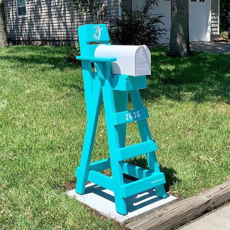 Dunavant Decor 🌴 on Instagram: “Lifeguard chair mailboxes really look great in turquoise ✅ this one is on St Johns Blvd Jax Beach 🏖Thanks so much Erin ! #dunavantdecor…” Beach Mailbox Ideas, Mailbox Upgrade, Mailbox Holder, Beach Mailbox, Mailbox Makeover, Lifeguard Chair, Beach House Exterior, Chair Designs, Home Balcony