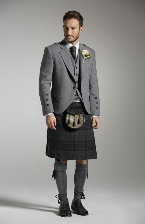 Utility Jacket Outfit, Wedding Kilt, Kilt Wedding, Kilts For Sale, Scottish Dress, Scottish Clothing, Kilt Jackets, Kilt Outfits, Men In Kilts