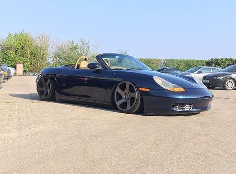 #Porsche_986 #Vert #Convertible #Slammed #Bagged #Stance #Modified Porsche Boxster 986 Modified, Porsche Convertible, 986 Boxster, Porsche 986, Porsche 987, Porsche Boxter, Eye Illusions, Porsche Boxster 986, Mercedes Benz Slk