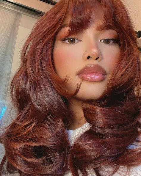 Latinas Red Hair, Monique Yvonne, Red Hair On Brown Skin, Latina Hair Color Ideas, Pamela Rose, Hair Color For Brown Skin, Cinnamon Hair, Latina Hair, Red Hair Inspo