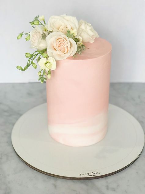 Salted caramel and passion fruit cakes make this beautiful tall cake. Tall One Tier Cake, Tall Cake With Flowers, 6 Inch Tall Cake, Small Tall Cake, Pink Tall Cake Birthday, Buttermilk Scone Recipe, Passion Fruit Cake, Cake Show, Tall Cakes