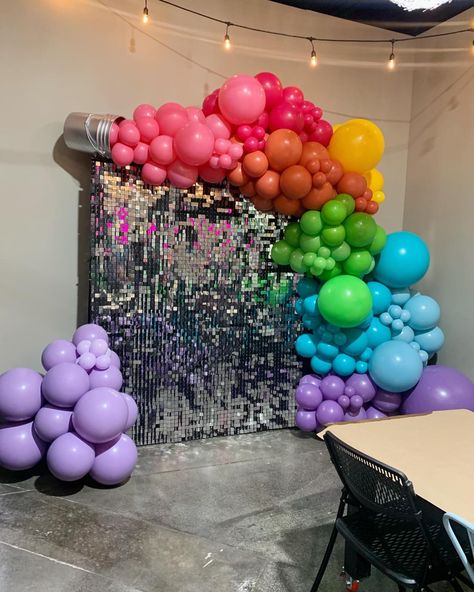 🎨We can’t get enough of this painting themed install by our team members @olanreeves and @atomicdiscodesigns! The flowing colors, the… | Instagram Trolls Balloon Garland, Trolls Balloons, Trolls Party, Trolls Birthday Party, Troll Party, Sweet Tart, Balloon Decor, Team Members, Sweet Tarts