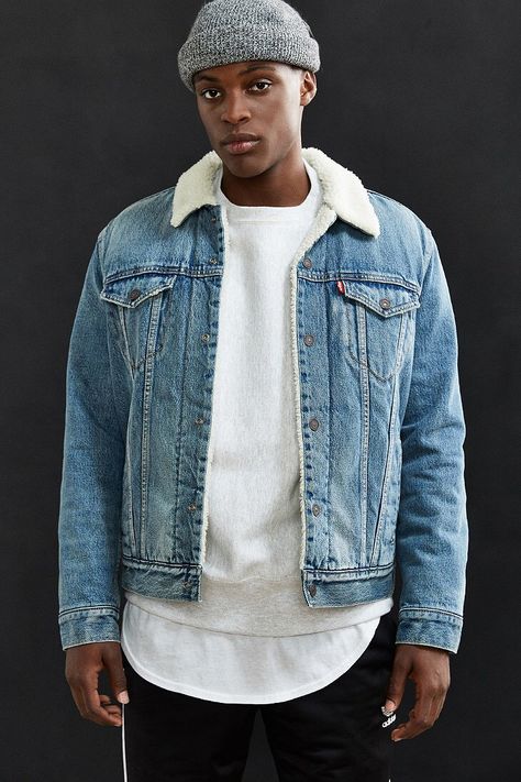 Levi's Denim Sherpa Jacket Denim Trucker Jacket Outfit, Winter Denim Jacket Outfit, Sherpa Jacket Outfit Men, Sherpa Denim Jacket Outfit, Chuck Taylors Outfit Men, Trucker Jacket Outfit, Mens Sherpa Jacket, Sherpa Jacket Outfit, Denim Sherpa Jacket