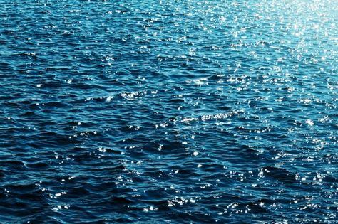 Beautiful sea water texture. horizontal. copy space. day light. Free Photo Ocean Horizontal, Sea Horizontal, Space Day, Water Texture, Hiding Face, Photo Beautiful, Beautiful Sea, Sea Water, Low Lights