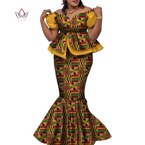 Peplum Skirt And Blouse, Skirt And Blouse Ankara, Africa Style, Ankara Skirt And Blouse, Elegant Clothing, Crop Top And Skirt, Afrikaanse Mode, Ankara Skirt, African Fashion Traditional