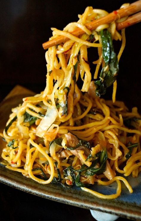 Chile spiced Chinese Noodles by cookingonweekends #Noodles #Chinese Longevity Noodles, Chinese Noodle Recipes, Noodles With Chicken, Weekend Recipes, Chips Salsa, Healthy Greens, Asian Noodle Recipes, Hearty Comfort Food, Chinese Noodles