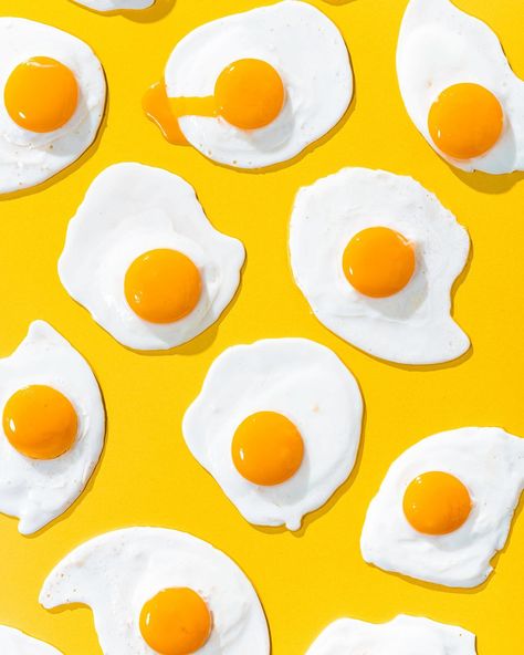 Photo so hot you can fry an egg on it. 🍳 🔥🔥🔥 Sunny Side Up Styled by @enormie 👩‍🍳👩‍🎨🍳 #foodphotography #foodphotographer #photographer #photography #photo #photooftheday #sunnysideup #friedegg #eggphotography #hardlight #instafood #eggs #breakfast #breakfastphotography #food #foodie #foodstagram Object Drawings, Fry An Egg, Sunny Side Up Eggs, Breakfast Photography, Paint Inspo, Eggs Breakfast, Object Drawing, Egg Art, Food Photographer