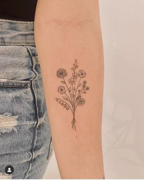 Flowers In A Line Tattoo, Flower Sibling Tattoos, Minimalist Bouquet Tattoo, Minimal Flower Bouquet Tattoo, Small Flower Boquettes Tattoos, Small Floral Bouquet Tattoo, Small Wildflower Bouquet Tattoo, Bouget Flower Tattoo, Wildflower Bouquet Tattoo Simple