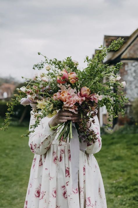 What Is Ethical/Sustainable Floristry? – ETHICAL UNICORN Sustainable Floristry, Million Roses, Heating A Greenhouse, Country Flowers, Wonderful Friend, Capture The Moment, Sustainable Farming, Locally Grown, Floral Foam