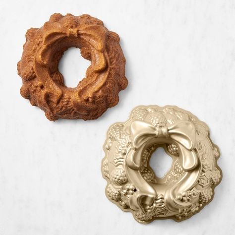 holiday bakeware | Williams Sonoma Entertaining Table Settings, Halloween Menu, Individual Cakes, Festive Desserts, Table Setting Inspiration, Cheese Tasting, Fall Cocktails, Bundt Pan, Mark And Graham