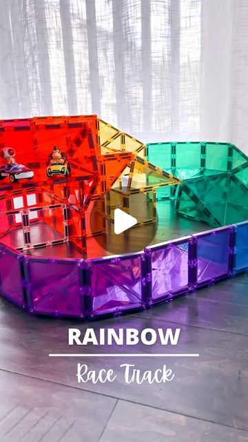 Alice | Magnetic Tiles Play Ideas on Instagram: "Follow and Comment “ZOOM” for build info. 🏁  Zoom through the colors on our Magnetic Tiles Rainbow Race Track! 🌈🚗  📥SAVE to try ➡️SHARE with friends ❤️FOLLOW for more  #stemtoys #stemforkids #magnetictiles #playbasedlearning #invitationtoplay #openendedtoys #playislearning #connetixtiles #connetixballrun #stemplay #earlylearning  #learnandplay #simpleplayideas #pandamommyteacher  #cargarage #connetix #learningthroughplay #マリオカート#adultswhoconnetix #hotwheels #magnetictilegarage #carplay #EducationalPlay #STEMlearning #MagneticTilesMadness" Magnatiles Race Track, Magnatiles Ideas, Magnet Tiles, Inside Games, Playbased Learning, Magnetic Tiles, Open Ended Toys, Invitation To Play, Stem For Kids