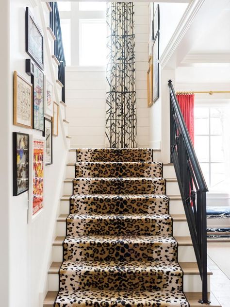 Stunning Staircase Designs | HGTV Designer of the Year Awards | HGTV Stairwell Entryway, Rustic Staircase, Open Concept Great Room, Modern Stair Railing, Stairway Decorating, Blown Glass Lighting, Staircase Runner, Staircase Makeover, Floating Staircase