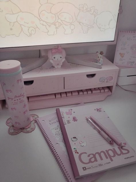 Cute studying Pink Desk Setup Study, My Melody Desk Setup, Cute Study Supplies, My Melody Gaming Setup, My Melody Studying, Kawaii Study Desk, Coquette Desk Setup, Kawaii Studying, Coquette My Melody