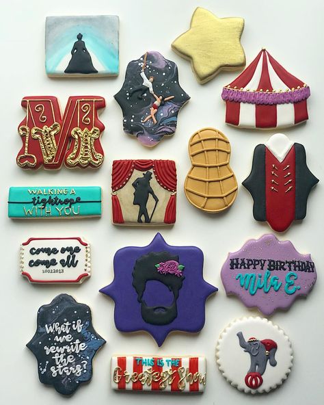 Greatest Showman Cookies Decorated, Greatest Showman Cupcakes, The Greatest Showman Party Ideas, Greatest Showman Cookies, Snap Kitchen, Circus Birthday Party Theme, Perfect Sugar Cookies, 5th Birthday Party, Circus Theme Party