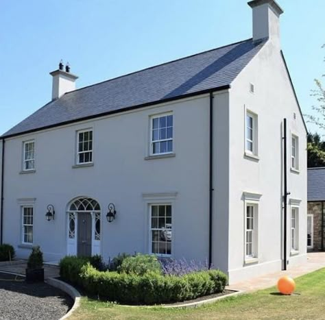 Irish Georgian Farmhouse, Georgian Farmhouse Exterior, Irish Home Exterior, Irish Farmhouse Exterior, Farmhouse Ireland, Irish Farmhouse Renovation, Georgian House Uk, Country House Colors, House Exterior Ireland