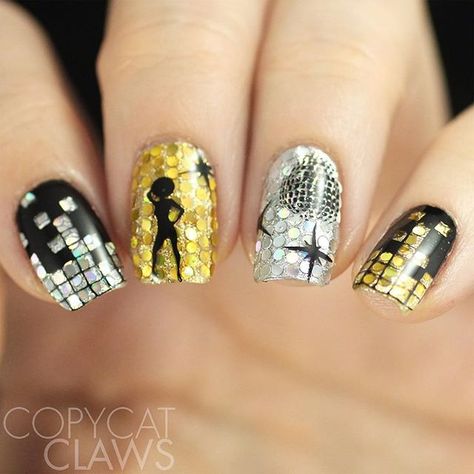 My final @digitaldozen Decades mani is combined with @nailcraziesunite’s theme of Gold & Silver for this 70’s disco design. I started with glitter placement (I don’t know how you folks have the patience for that) and stamped with @winstonia_store W216, my one and only disco plate. #digitaldozen #thedigitaldozen #nailcraziesunite Nails 70s, Disco Design, Disco Nails, Tropical Vacation Nails, Disco Funk, Retro Nails, Graduation Nails, Hippie Nails, New Nail Polish