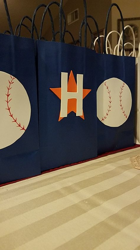 Houston Astros. Candy bags . Houston Astros Birthday Party Ideas, Astros Theme Party, Houston Astros Party Ideas, Astros Party Ideas, Astros Theme Birthday Party, Astros Birthday Party, Astros Baseball Party, Houston Astros Birthday Party, Astros Party