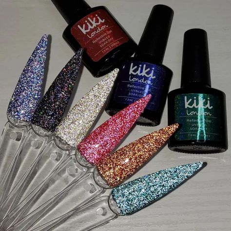 Kiki London nail gel Polish manicure salon tech DIY professional art design trend gellac long lasting nails designs easy diy ideas reflective glitter party pink red green blue silver gold sparkle black winter nye festive Reflective Glitter Nails, Christmas Greens, No Chip Nails, Black Galaxy, Gel Polish Nail Art, Glitter Gel Polish, Glitter Acrylics, Glitter Gel, Winter 2022