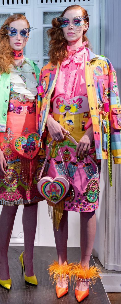 Manish Aurora, Maximalist Outfits, Art Inspired Fashion, Maximalist Fashion, Manish Arora, Manish, Eclectic Fashion, Kinds Of Clothes, Runway Collection