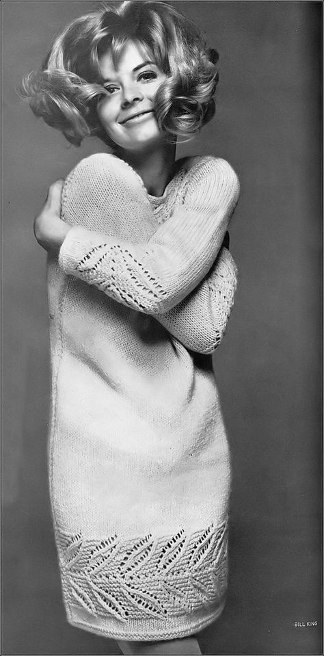 British actress Susannah York in a cream wool knit dress patterned at the borders by Young Jaeger, photo by Bill King, Harper's Bazaar UK, August 1967 Susannah York, Vintage Editorials, Knit Dress Pattern, Wool Knitted Dress, British Actresses, Design Research, Wool Knit, Harper's Bazaar, Harpers Bazaar