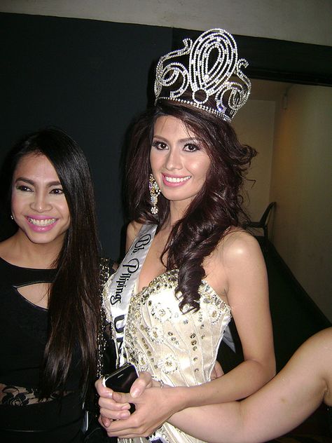 Shamcey Supsup Shamcey Supsup, Crown Jewelry, Crown