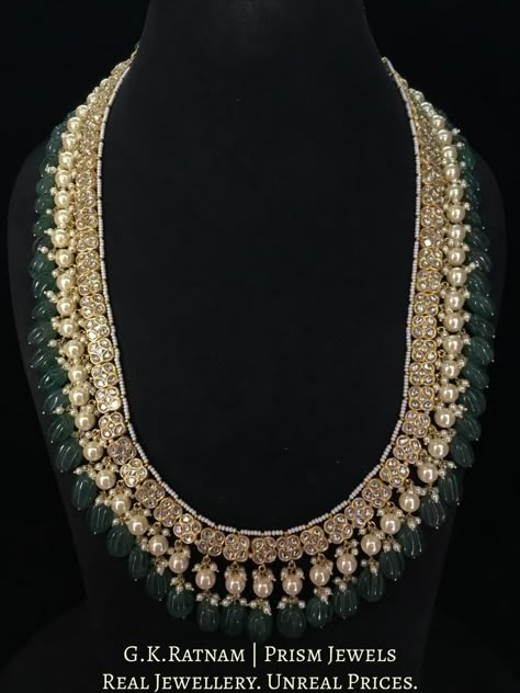 Timeless uncut diamond necklace sets, that you should only wear on days ending with "y" Polki Long Necklace, Uncut Diamond Necklace, Coral Jewelry Set, Pinterest Jewelry, Long Necklace Set, Neck Pieces Jewelry, Gold Jewelry Simple Necklace, Pearl Necklace Designs, Indian Jewellery Design Earrings