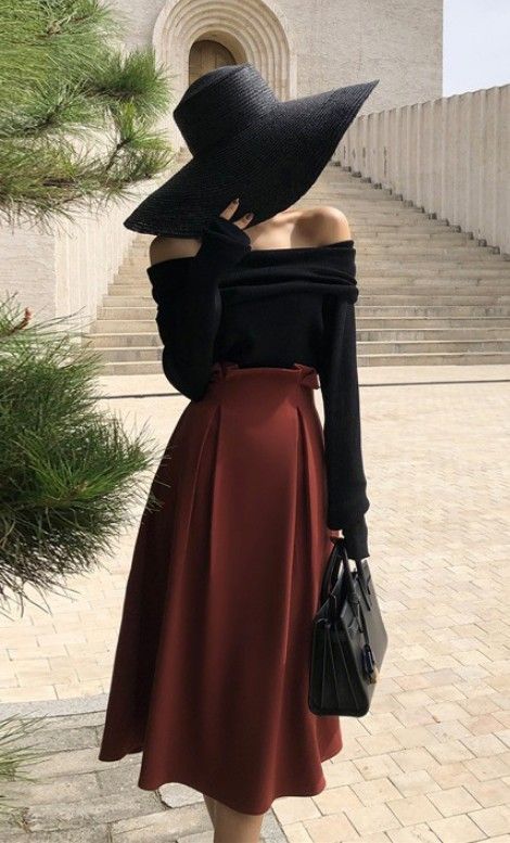 Elegantes Party Outfit, Elegant Outfit Classy, Feminine Outfit, Black Hat, Fancy Outfits, Amelie, Classy Dress, Elegant Outfit, Elegant Fashion