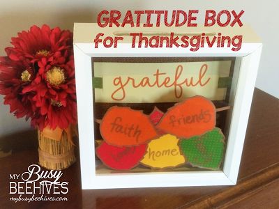 DIY Gratitude Box for Thanksgiving Keeping Busy, Box Diy, Project Manager, Creative Blog, Be Grateful, Diy Box, Box Ideas, Diy Party, Bee Hive