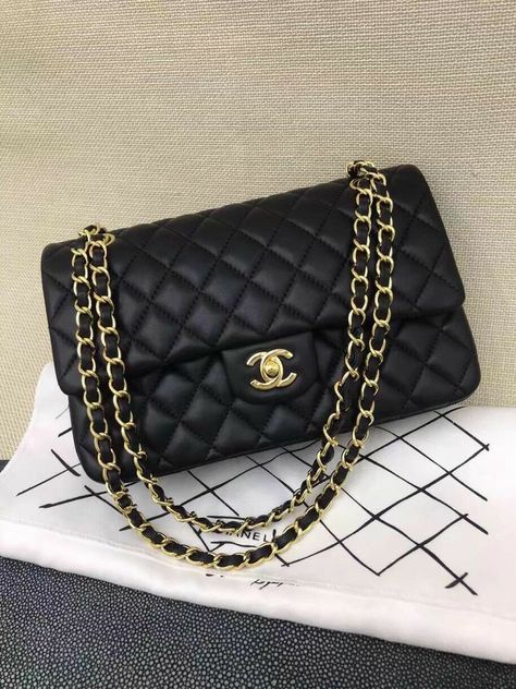 Chanel Bag Collection, Channel Purse, Black Chanel Bag, Original Chanel Bag, Expensive Bag, My Style Bags, Dream Bags, Luxury Bags Collection, Handbag Essentials