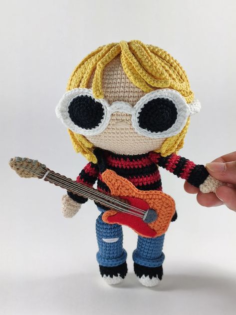 Smells Like Teen Amigurumi … This Kurt Cobain Doll Pattern Brings Back Memories Of The 90s | KnitHacker Crochet Ideas From Movies, Crochet Plushies, Crochet Hack, Crocheting Ideas, Kawaii Crochet, Crochet Pattern Amigurumi, Crochet Cross, Crochet Inspiration, Crochet Diy