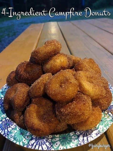 Friday Recipes, Campfire Breakfast, Donuts Recipes, Yum Breakfast, Campfire Desserts, Donuts Donuts, Camping Desserts, Foodie Friday, Camper Hacks