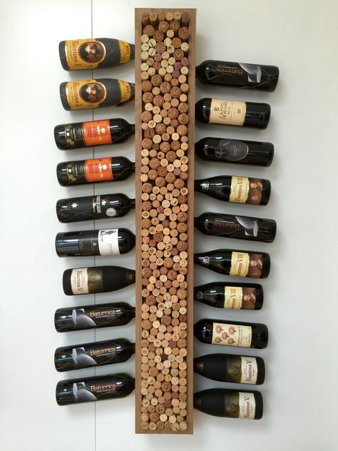 Suport vin Home Wine Bar, Wine Rack Design, Rustic Wine Racks, Home Wine Cellars, Wall Mounted Wine Rack, Diy Wine Rack, Wine Shelves, Wood Wine Racks, Wine Rack Wall