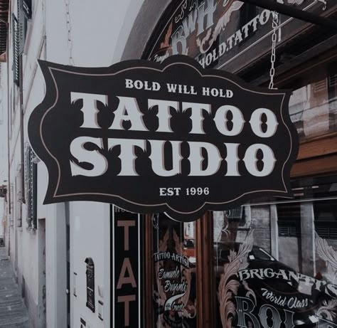 Tattoo Shop Signs Ideas, Shop Signs Ideas, Tattoo Shop Signs, Asian Paint Design, Tattoo Shop Interior, Tattoo Sign, Tattoo Shop Decor, Tattoo Studio Interior, Arte Hippy