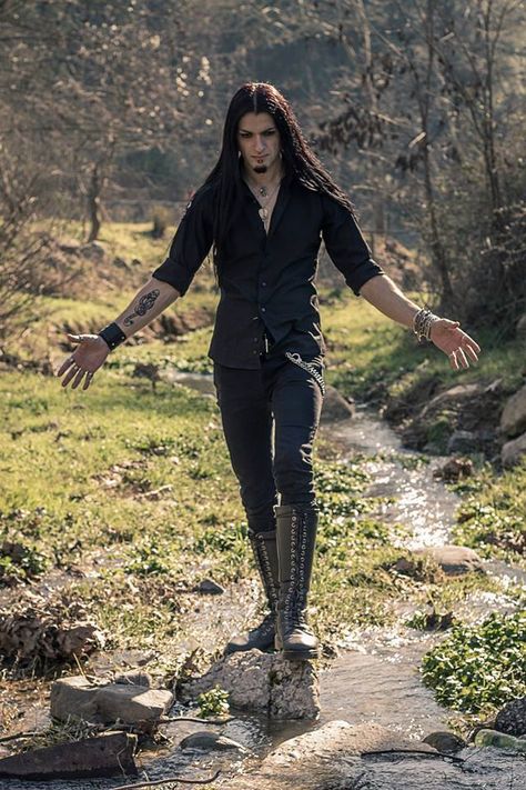 Goth guy out in the meadow. (I need to find that meadow.) Goth Guy Outfits, Gothic Outfits Men, Hippie Goth Outfits, Goth Mens Fashion, Goth Outfits Men, Goth Fashion Men, Romantic Goth Aesthetic, Trad Goth Outfits, Goth Male