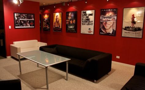 Would love to do something like this in my future home. I have tons of mini movie posters! Movie Posters Display, Movie Poster Hallway, Small Home Cinema, Movie Poster Display, Affordable Room Decor, Movie Poster Room, Front Foyer, Home Theater Ideas, Performing Arts School