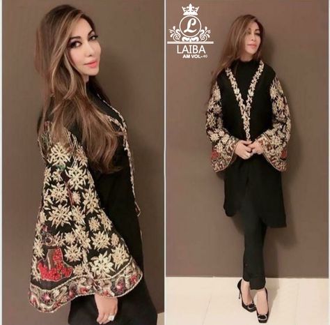 Shop Black Designer Tunic Dress LAIBAs AM-40 Style Online with price. Let our fashion magazine personal shoppers help you get a stylish look Pakistani Couture, Gaun Fashion, Look Formal, Pakistani Dresses Casual, Salwar Kamiz, Chiffon Collection, Sleeves Designs For Dresses, Velvet Shirt, Pakistani Bridal Dresses